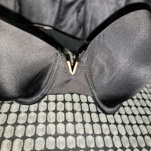 VS Strapless bra